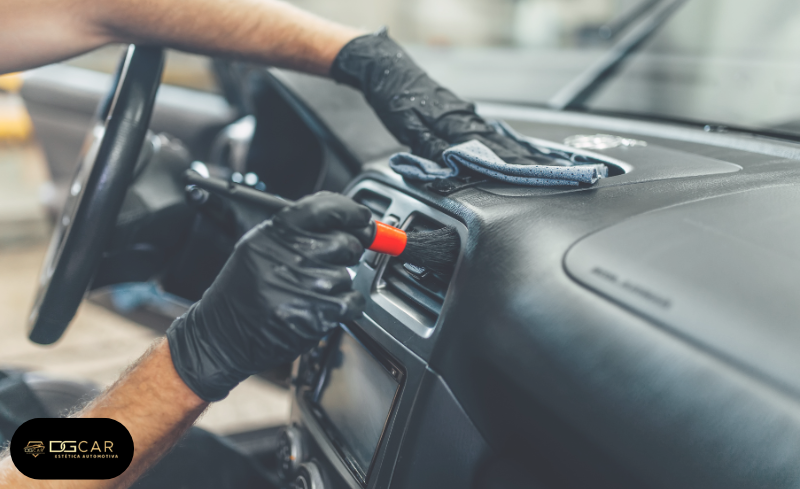 Higienização Interna: Estética e Saúde no Carro
